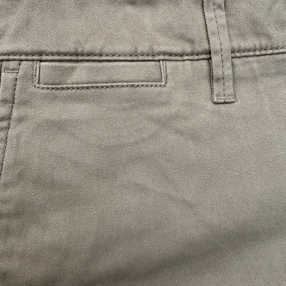 Goodfellow & Co Straight FIT CHINO PANTS  Men's KHAKI 33x32”L, NWT